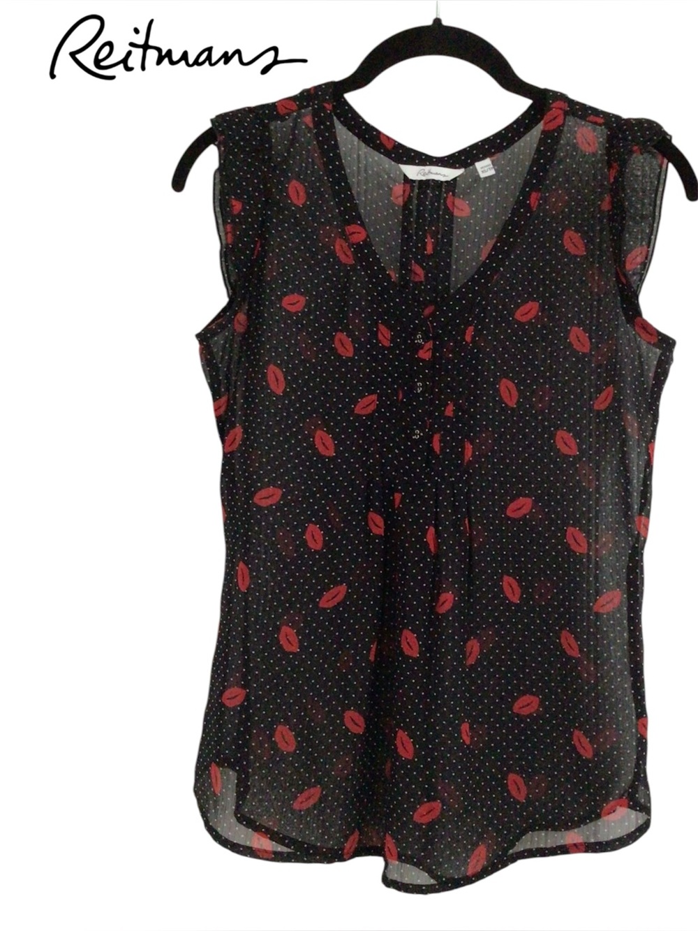 🩵REITMANS Black Sheer V-Neck Sleeveless Top with Red Lip Print